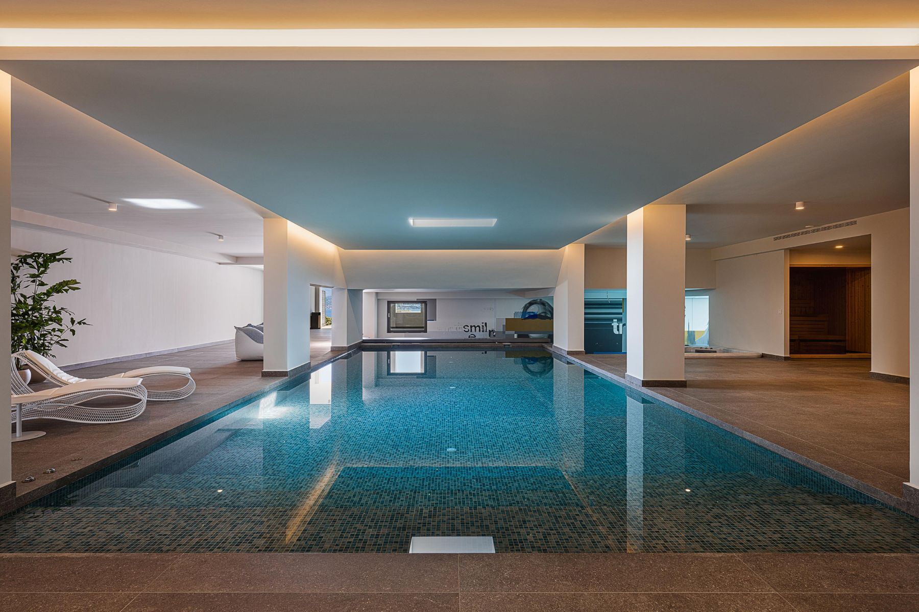 Coastal Retreat Luxus Ferienhaus Kreta Am Meer Mieten Indoorpool