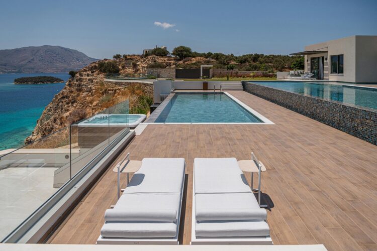 Coastal Retreat Luxus Ferienhaus Kreta Am Meer Mieten Liegen