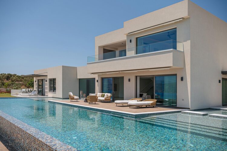 Coastal Retreat Luxus Ferienhaus Kreta Am Meer Mieten Pool