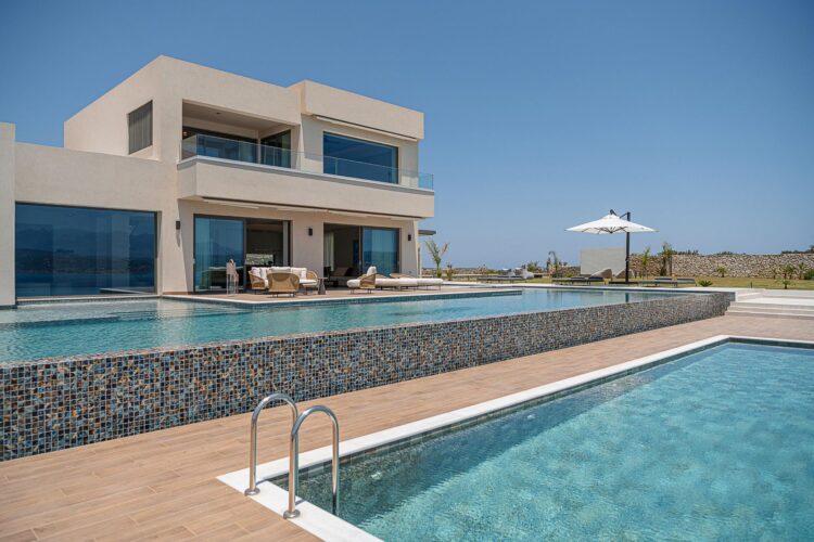 Coastal Retreat Luxus Ferienhaus Kreta Am Meer Mieten Pools