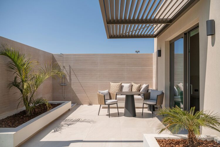Coastal Retreat Luxus Ferienhaus Kreta Am Meer Mieten Terrasse