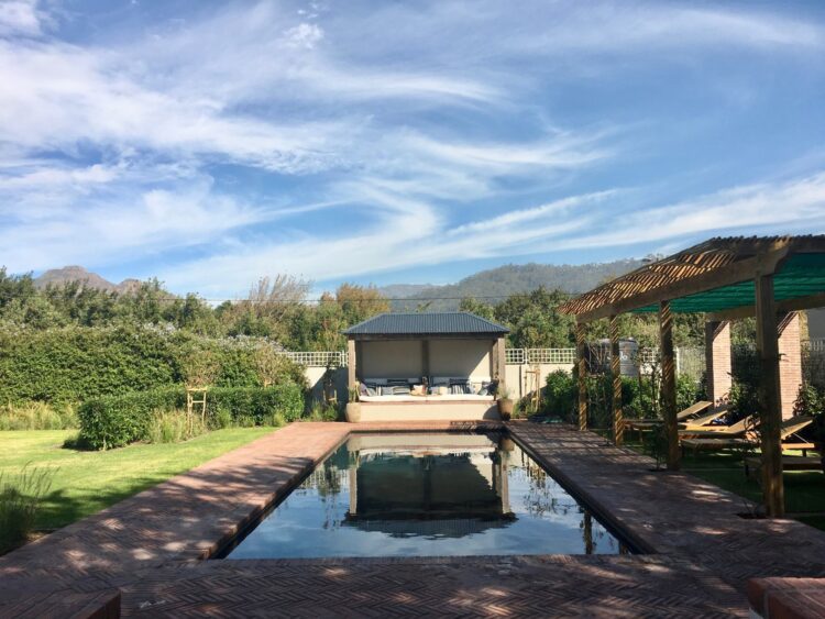 Country Escape Franschhoek Luxus Villa Winelands Südafrika Mieten Pool Area