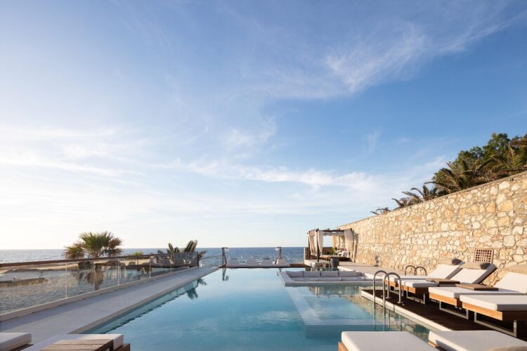 Cove Retreat Luxus Ferienhaus Kreta Am Meer Mieten Pool Area