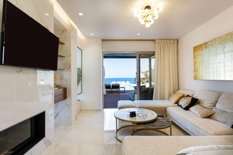 Cove Retreat Luxus Ferienhaus Kreta Am Meer Mieten Sofa