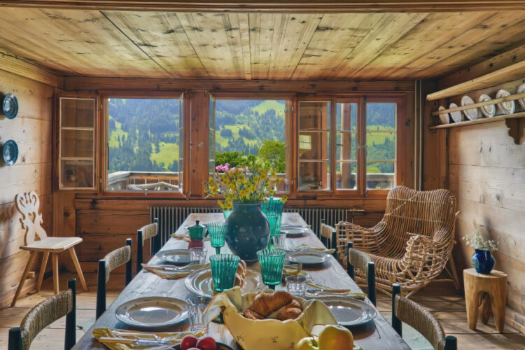 Cozy Club Chalet Exklusives Ferienhaus Schweiz Gstaad Mieten Für 14 Personen Dining Room3