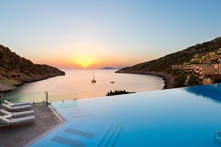 Daios Cove Luxury Resort And Villas 8