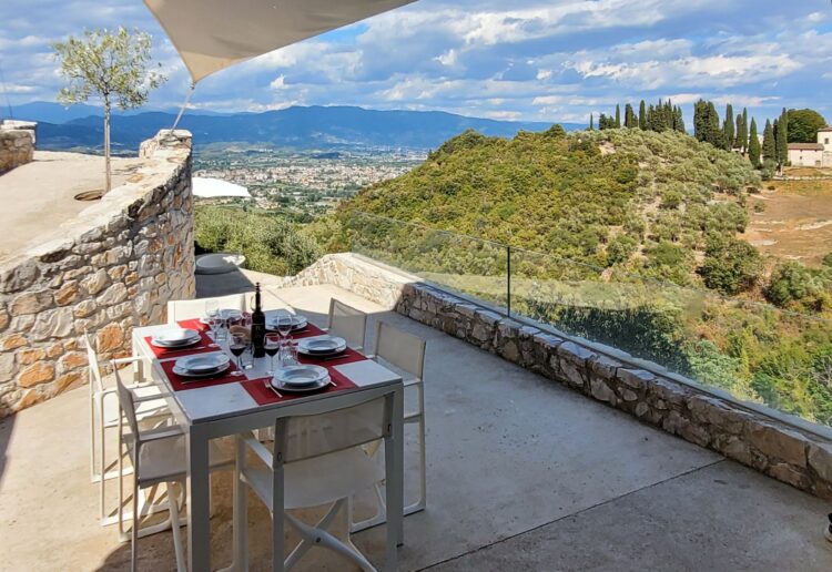 Designvilla Lucca Luxus Ferienhaus Toskana Mieten Essen