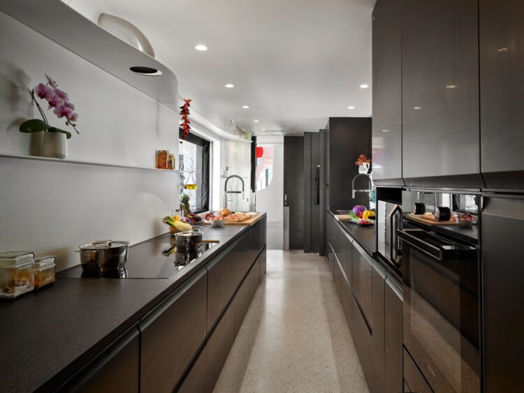 Designvilla Lucca Luxus Ferienhaus Toskana Mieten Küche