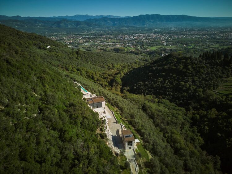 Designvilla Lucca Luxus Ferienhaus Toskana Mieten Lage
