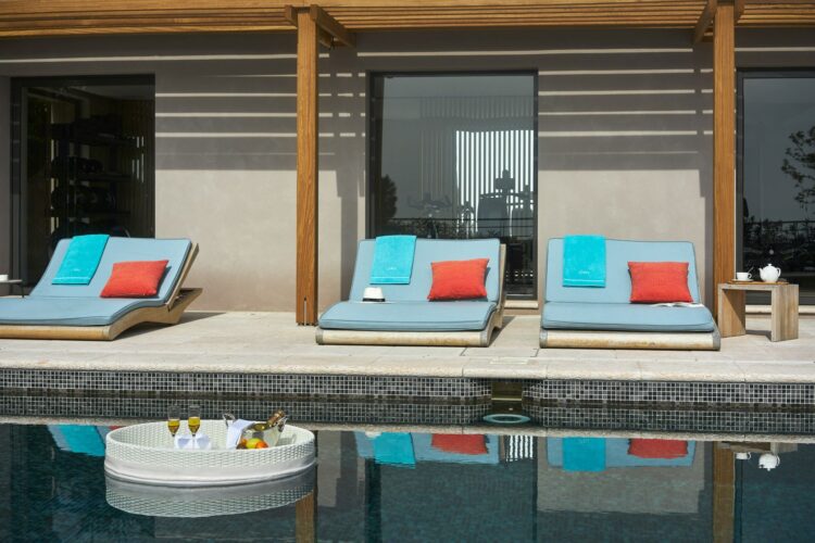 Domaine Sauvage Luxus Ferienhaus Cote D Azur Mieten Daybeds