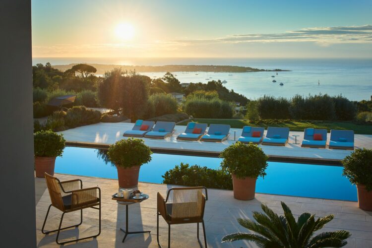 Domaine Sauvage Luxus Ferienhaus Cote D Azur Mieten Liegen