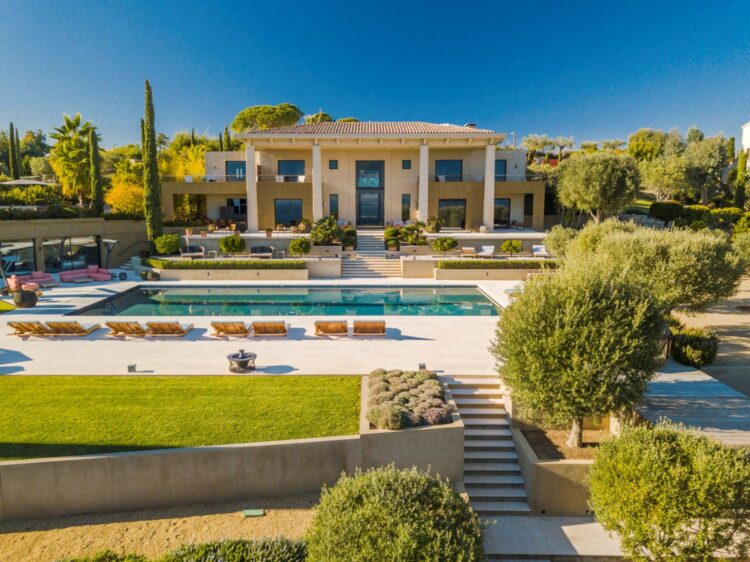 Domaine Sauvage Luxus Ferienhaus Cote D Azur Mieten Außenansicht