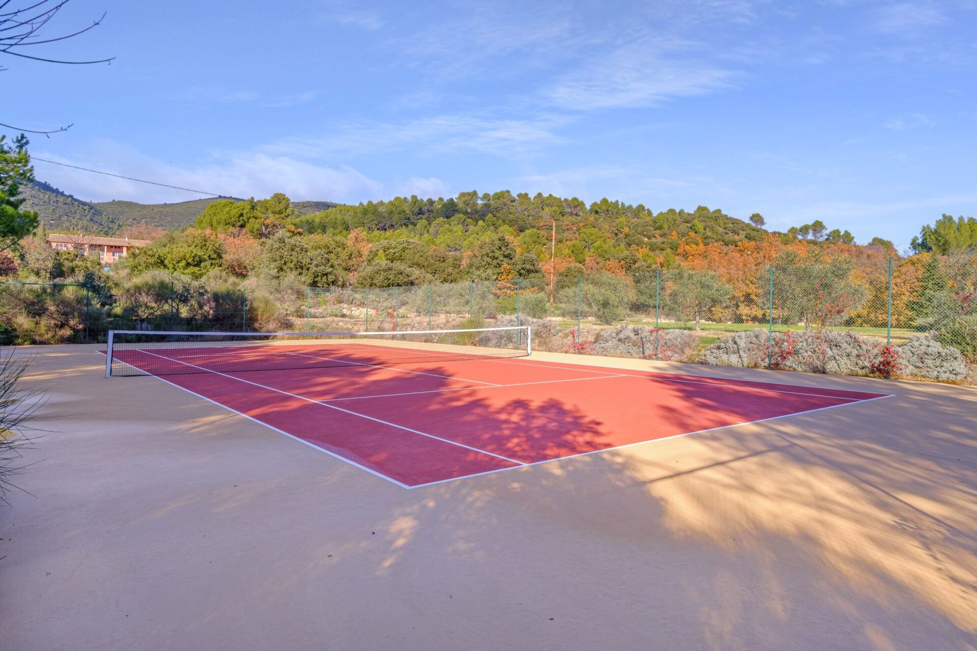 Domaine Vignobles Luxus Ferienvilla Provence Mieten Tennis