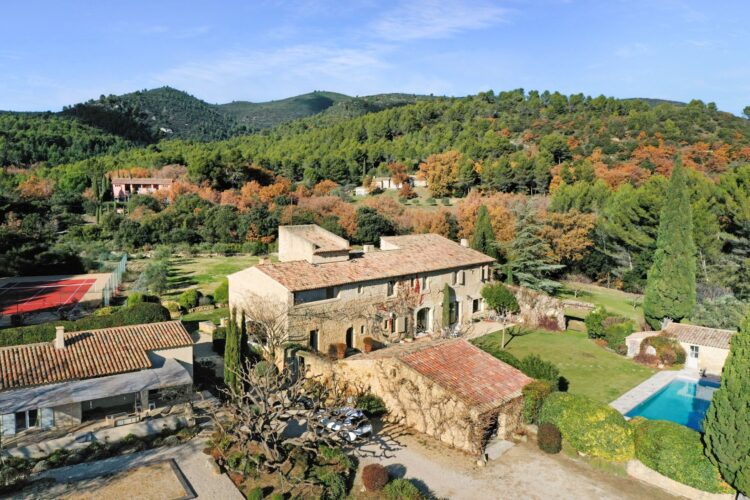 Domaine Vignobles Luxus Ferienvilla Provence Mieten Umgebung