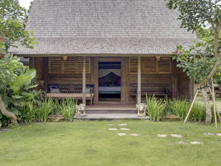 Echo Beach Villa Bali Joglo Suiten