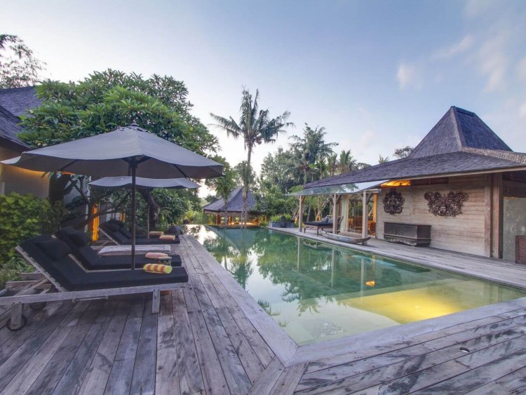 Echo Beach Villa Bali Pool