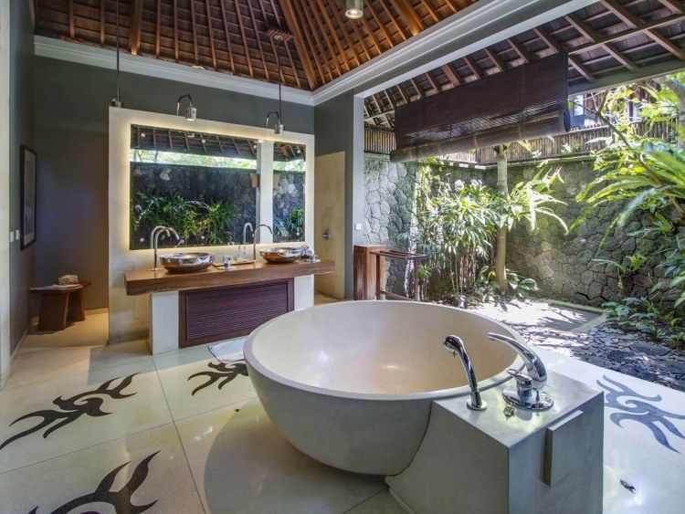 Echo Beach Villa Bali Pool Suite 2 Bad