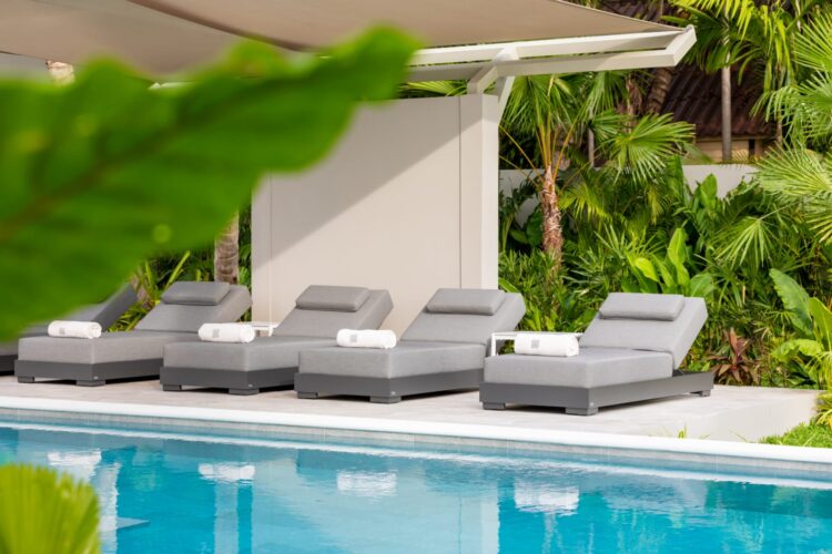 Emotion Beachfront Villa Luxus Ferienhaus Koh Samui Liegen