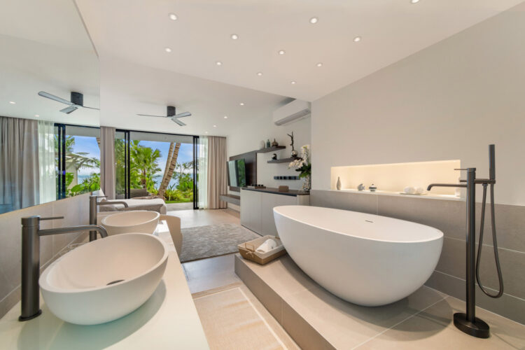 Emotion Beachfront Villa Luxusvilla Koh Samui Mieten Badewanne