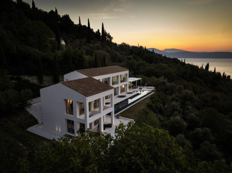 Exklusive Villa Für 8 Personen Am Gardasee Mieten8