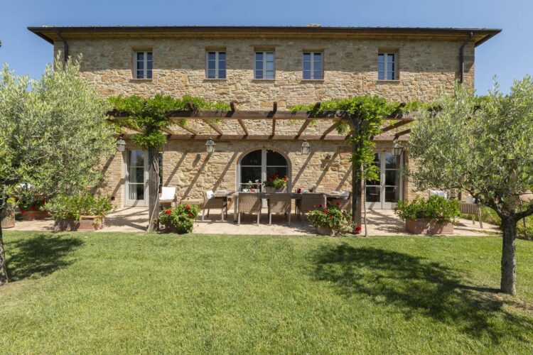 Farmhouse On The Hill Luxus Ferienvilla Toskana Mieten Außenansicht