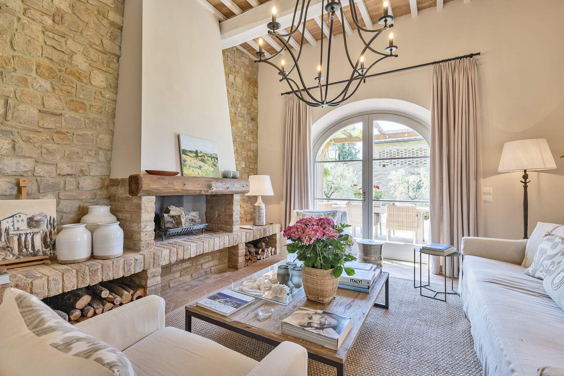 Farmhouse On The Hill Luxus Ferienvilla Toskana Mieten Kamin