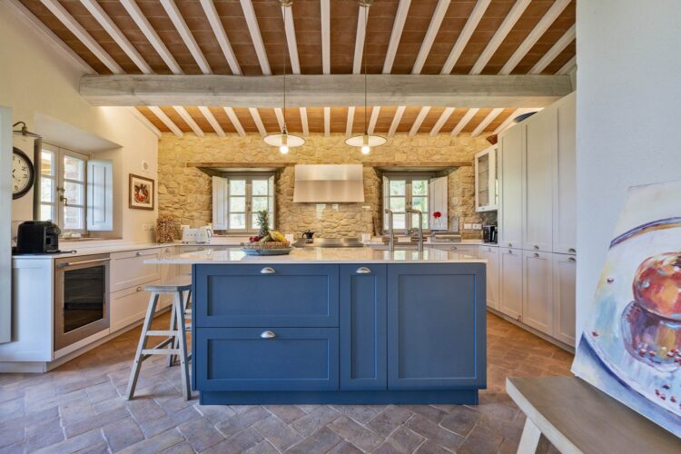 Farmhouse On The Hill Luxus Ferienvilla Toskana Mieten Kochinsel