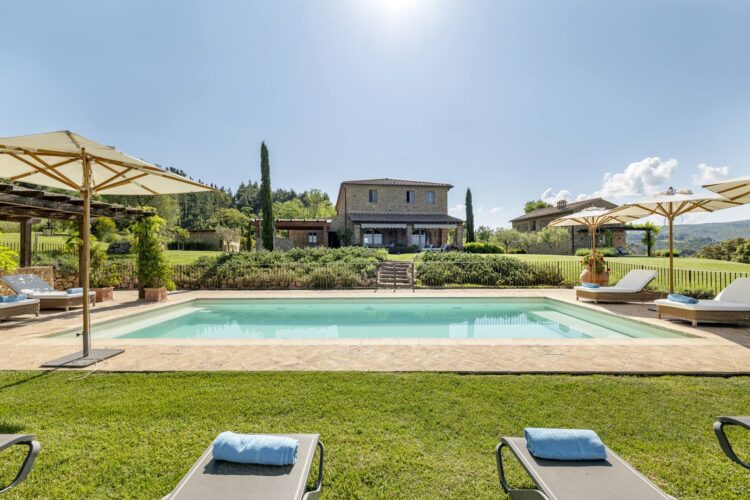 Farmhouse On The Hill Luxus Ferienvilla Toskana Mieten Poolbereich