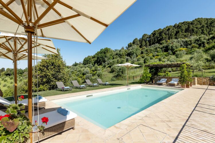 Farmhouse On The Hill Luxus Ferienvilla Toskana Mieten Poolterrasse