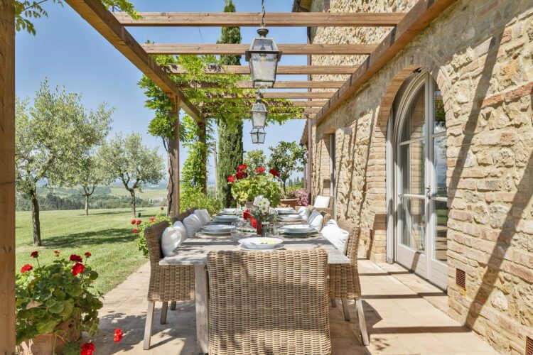 Farmhouse On The Hill Luxus Ferienvilla Toskana Mieten Terrasse