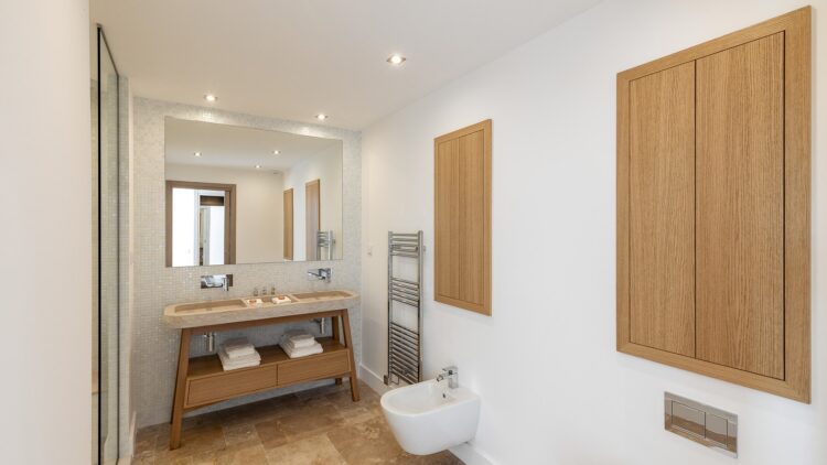 Faro Home Luxus Ferienhaus Algarve Portugal Mieten Badezimmer