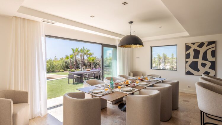 Faro Home Luxus Ferienhaus Algarve Portugal Mieten Esstisch