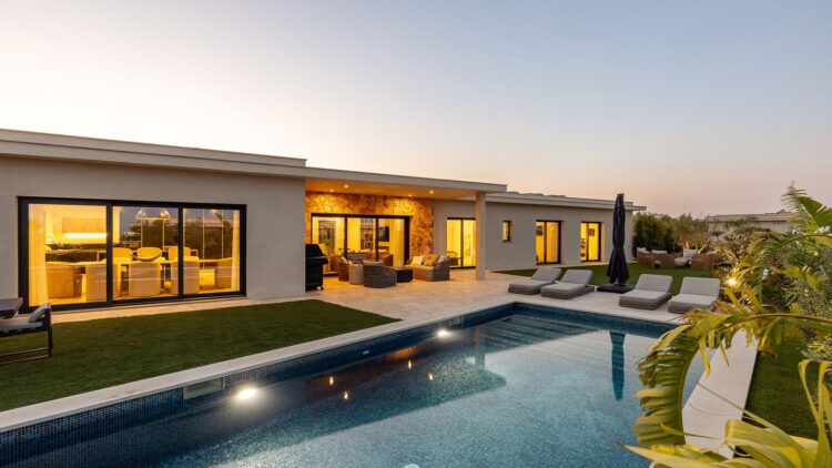 Faro Home Luxus Ferienhaus Algarve Portugal Mieten Pool By Night