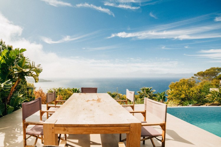 Ferienhaus mit Meerblick auf Ibiza mieten