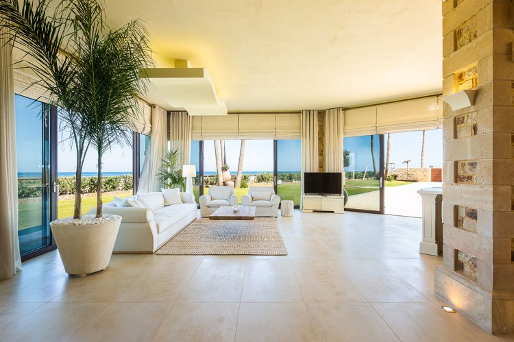 Kreta Ferienhaus am Meer - Paralia Beachfront Residence