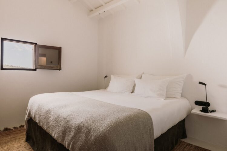 Finca Ciutadella Luxus Ferienhaus Aud Menorca Mieten Bett