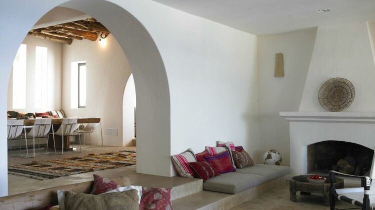 Finca Ethno Mar Traumhaftes Ferienhaus Ibiza Gemütlicher Wohnbereich Mit Kamin