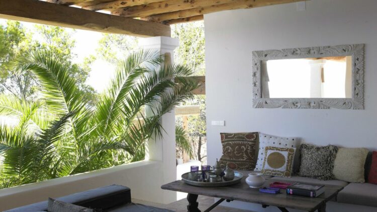 Finca Ethno Mar Traumhaftes Ferienhaus Ibiza Veranda Mit Loungebereich