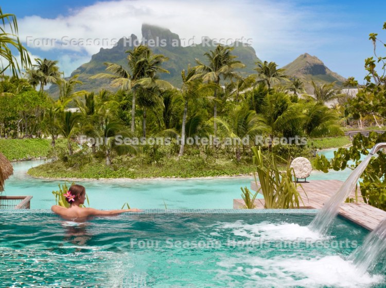 Four Seasons Resort Bora Bora 19