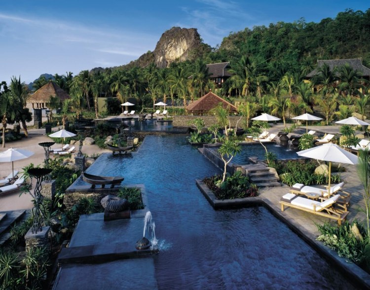 Four Seasons Resort Langkawi Pool Area