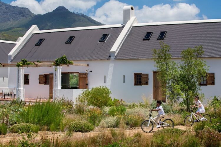 Fynbos Family House Luxus Ferienhaus Winelands Südafrika Fahrrad