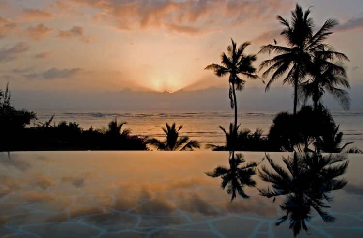 Garden Villa Luxus Ferienhaus Kenia Diani Beach Mieten Sunset