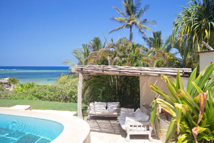 Garden Villa Luxus Ferienhaus Kenia Diani Beach Mieten Veranda