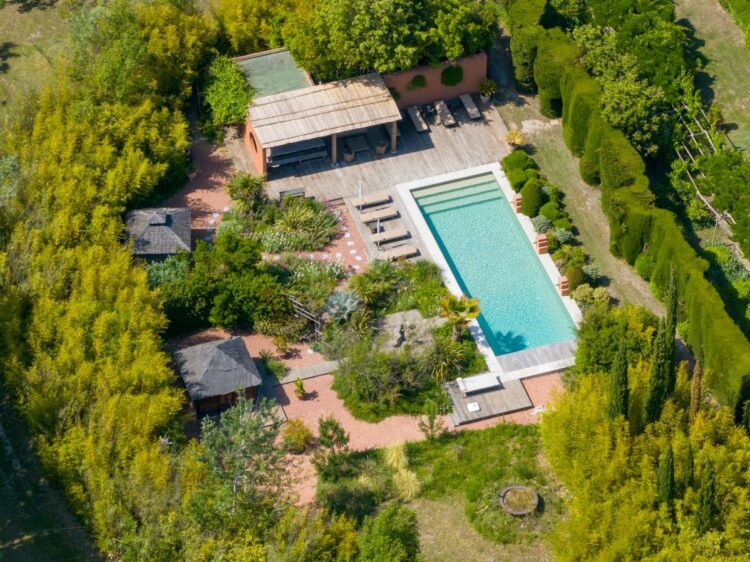 Garden With House Luxus Ferienvilla Provence Mieten Drohne