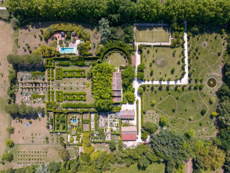 Garden With House Luxus Ferienvilla Provence Mieten Von Oben