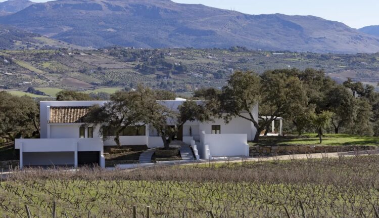 Hacienda Bodeguera Luxus Ferienvilla Marbella Lage