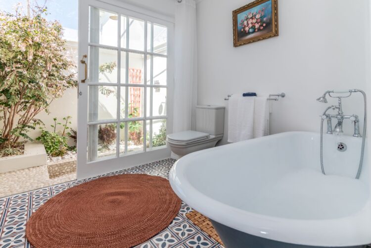 Heritage Home Luxus Ferienhaus Bei Kapstadt Mieten Bathtub