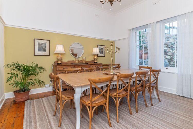 Heritage Home Luxus Ferienhaus Bei Kapstadt Mieten Esstisch