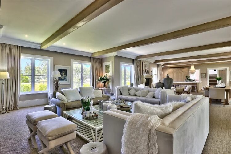 Hermanus Homestead Luxus Ferienvilla Bei Kapstadt Mieten Couch