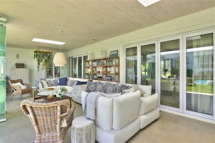 Hermanus Homestead Luxus Ferienvilla Bei Kapstadt Mieten Sofa